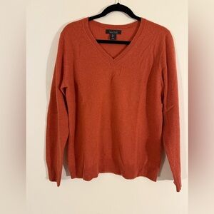 Ellie Tahari orange cashmere v neck women sweater